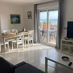 Exceptional 2-bedroom Duplex With Ocean Views Appartamento *