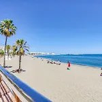 Exceptional 2-bedroom Duplex With Ocean Views *