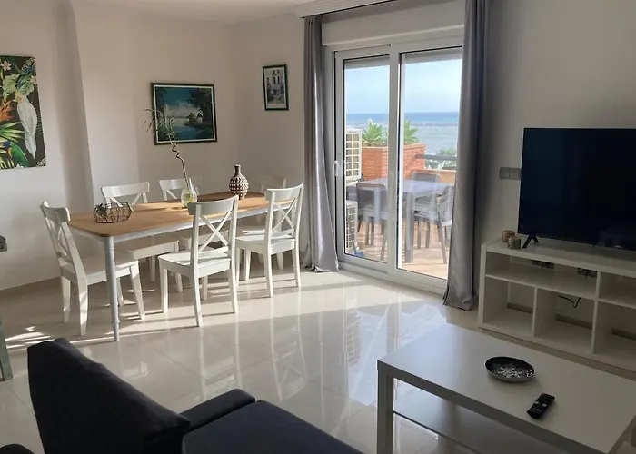 Exceptional 2-bedroom Duplex With Ocean Views Apartment *