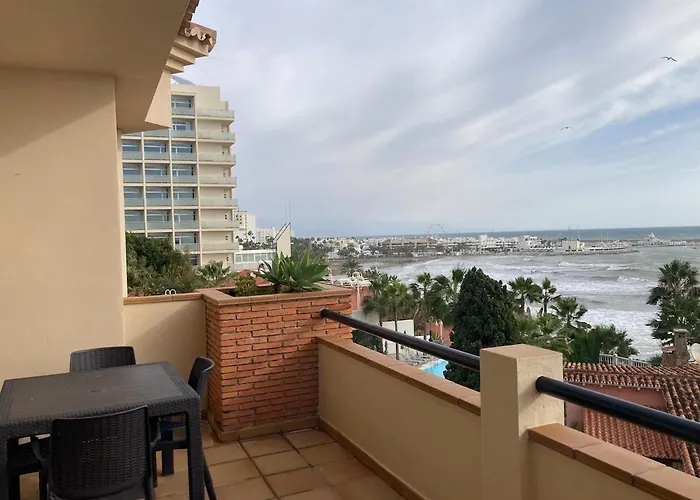 Exceptional 2-bedroom Duplex With Ocean Views