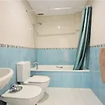 Exceptional 3-bedrooms Duplex With Ocean Views شقة *